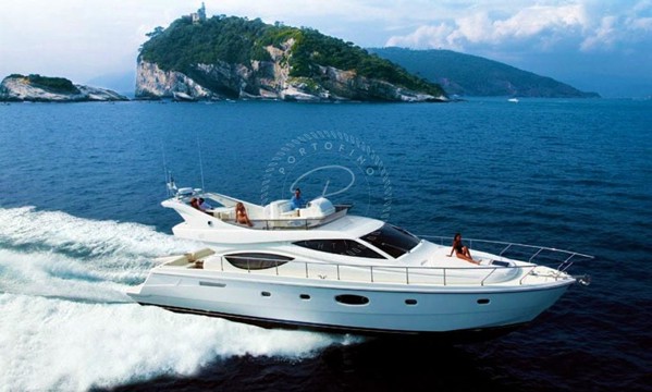 2006 FERRETTI 550 FLY
