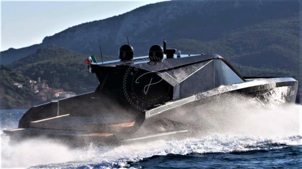 2015 WALLY POWER 75
