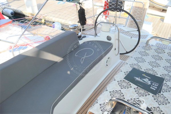2012 JEANNEAU 53