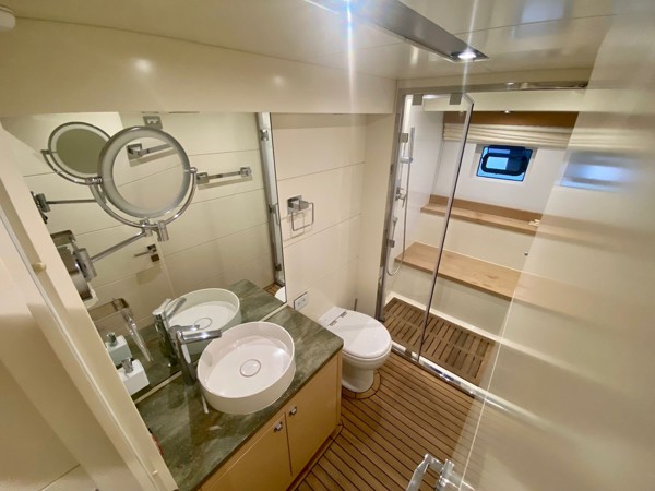2018 SIRENA YACHTS 64