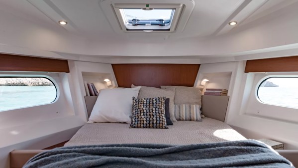 2018 SWIFT TRAWLER 30