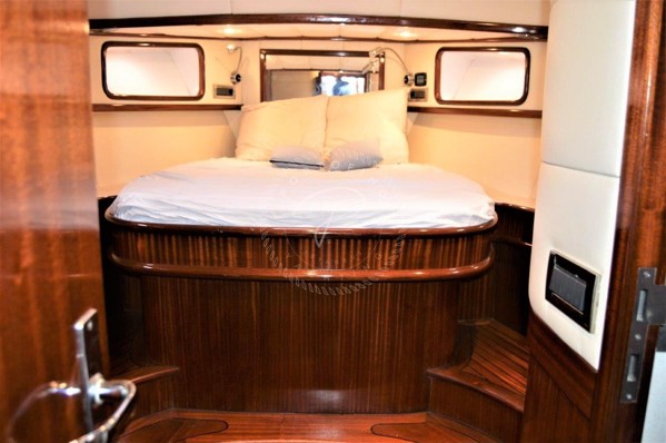 2007 ALEN YACHT 425