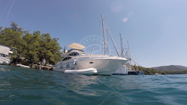 2009 AZIMUT 42