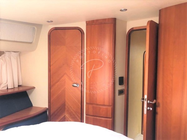2007 AZIMUT 46 FLY