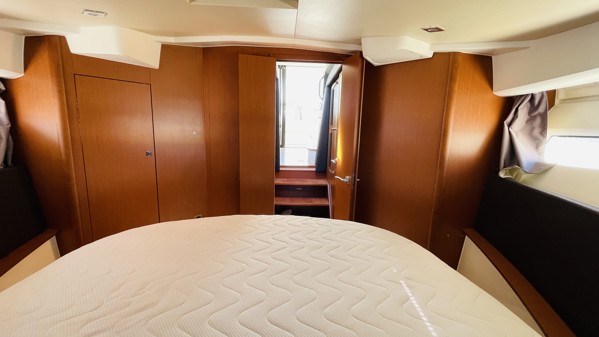 2014 JEANNEAU NC 11