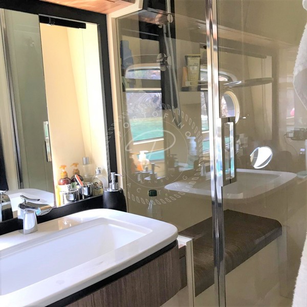 2015 AZIMUT MAGELLANO 53