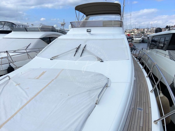 2012 AZIMUT 64 FLY