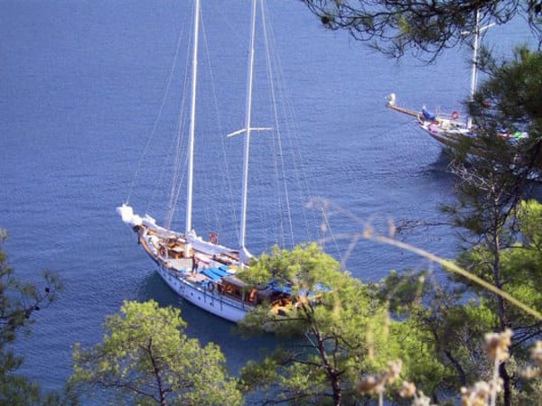 1997  CUSTOM KETCH  22M