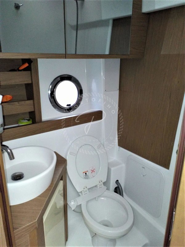 2014 BENETEAU GT 38