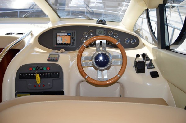 2009 AZIMUT 42