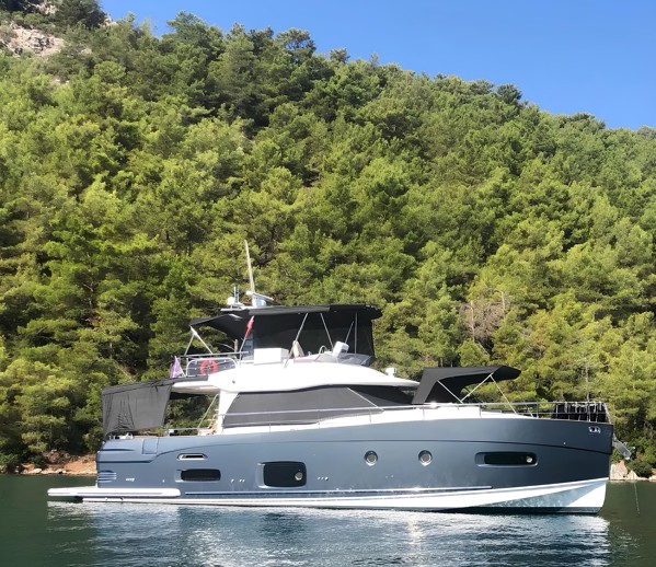 2016 AZIMUT MAGELLANO 53