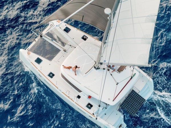 2013 LAGOON 39