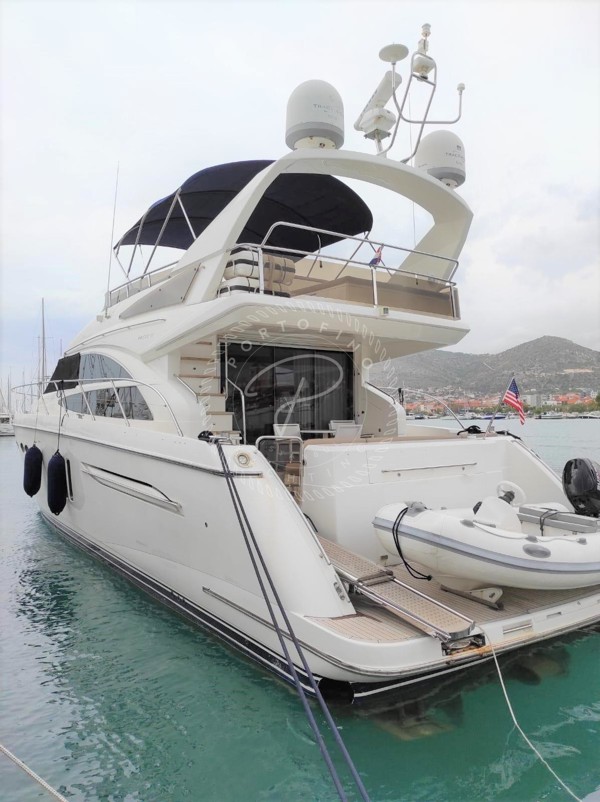 2009 PRINCESS 62