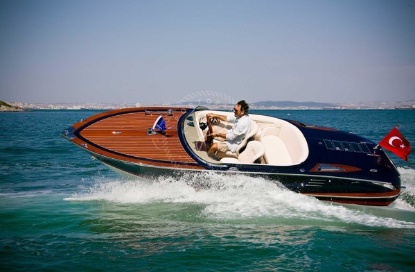 2023 YUKA 580 SPEEDSTER