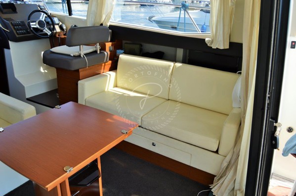 2011 PRESTIGE 350
