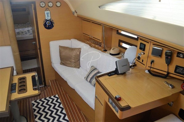 2012 ELAN 444 IMPRESSION