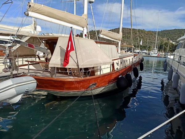 1984/2018 CUSTOM KETCH 21M