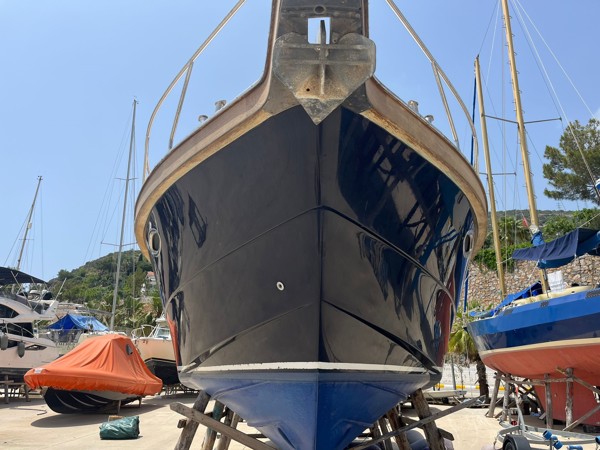 2012 VIKING MARIN 34 SEDAN