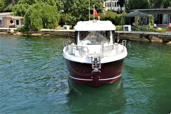 2014 JEANNEAU MF 855 MARLIN