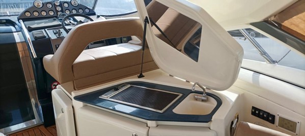 2007 ATLANTIS 39