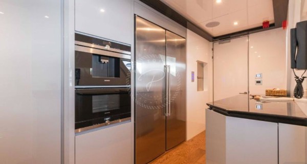 2019 AVA YACHTS 110