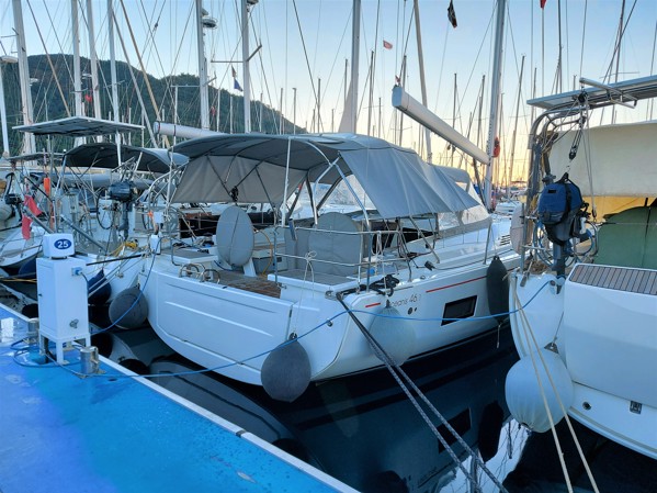 2021 BENETEAU OCEANIS 46.1 FIRST LINE