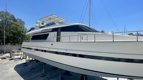 1997 SANLORENZO 72 SL