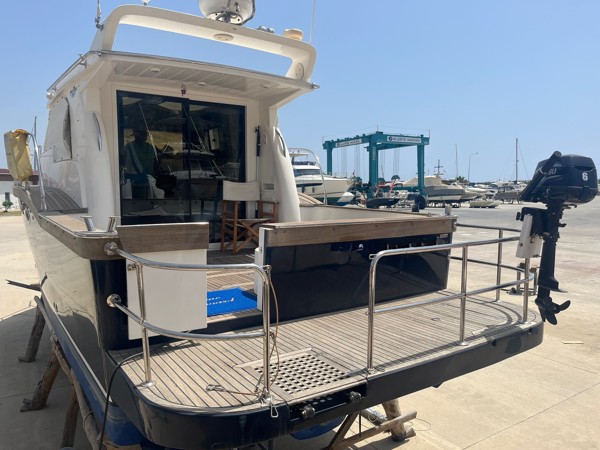 2012 VIKING MARIN 34 SEDAN
