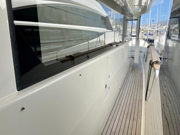 2018 SIRENA YACHTS 64