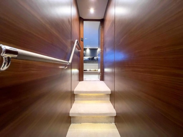 2015 PRINCESS 88