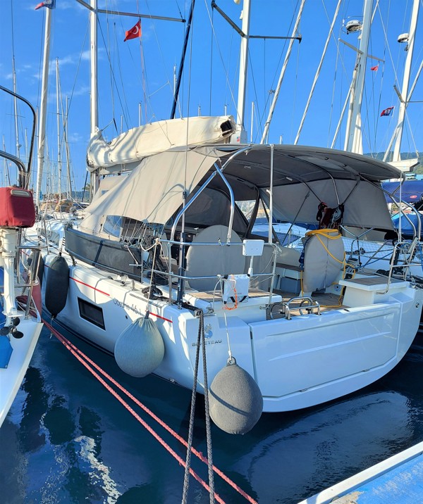 2021 BENETEAU OCEANIS 46.1 FIRST LINE