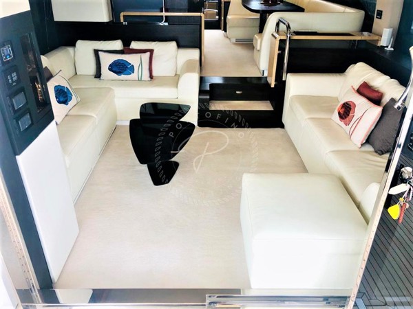 2017 AZIMUT 66 FLY