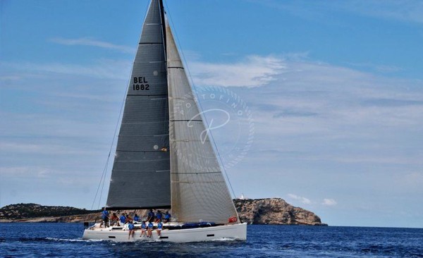 2009 GRAND SOLEIL 46