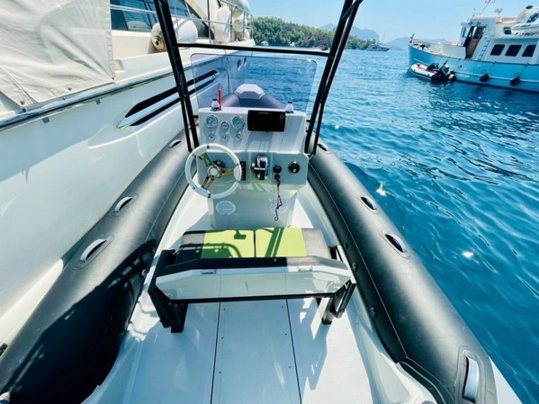 2020 GRAND DRIVE 600 LUX