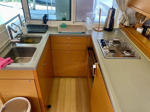 2015 LAGOON 450 F OWNER'S VERSION