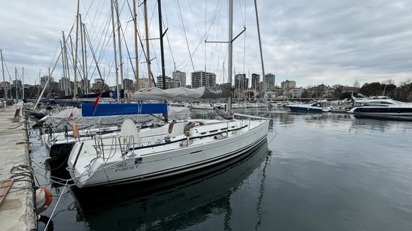2012 BENETEAU FIRST 40