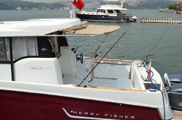 2014 JEANNEAU MF 855 MARLIN