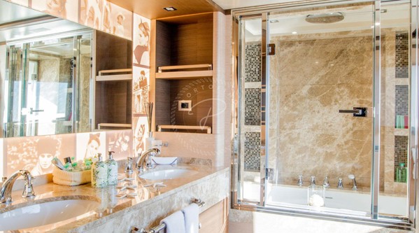 2014 BENETTI CRYSTAL 140