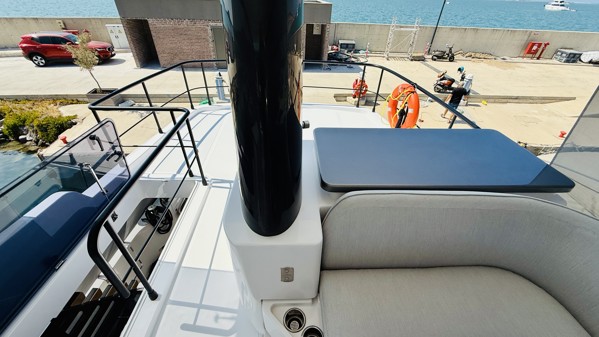 2025 AZIMUT MAGELLANO 60