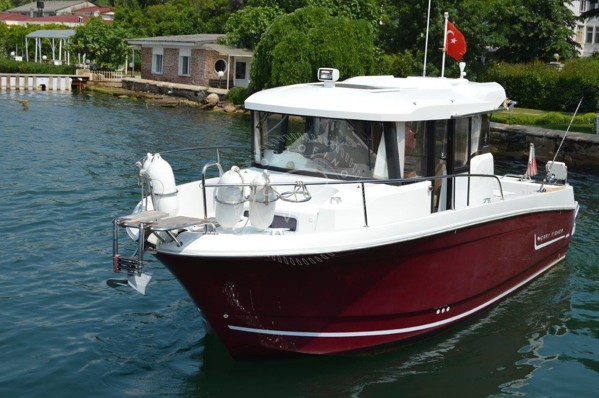 2014 JEANNEAU MF 855 MARLIN