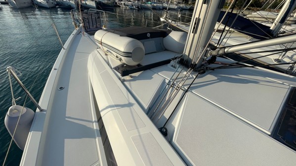 2018 JEANNEAU 51