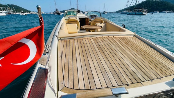 2011 CHRIS CRAFT CORSAIR 25