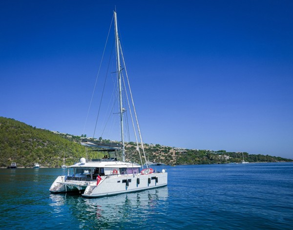 2017 LAGOON 560 