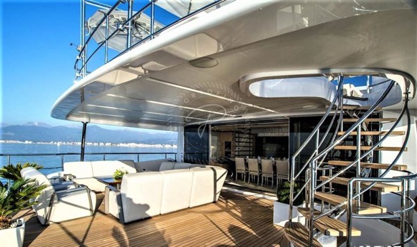 2014 BENETTI CRYSTAL 140