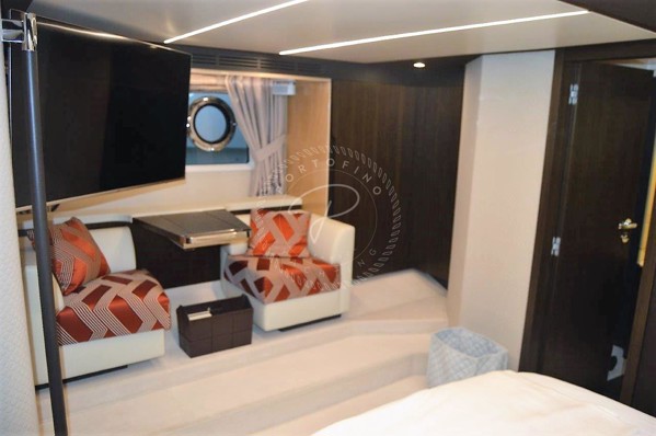 2017 AZIMUT 66 FLY