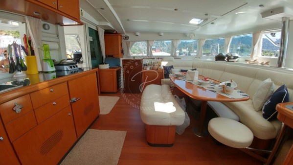 2006 LAGOON 440