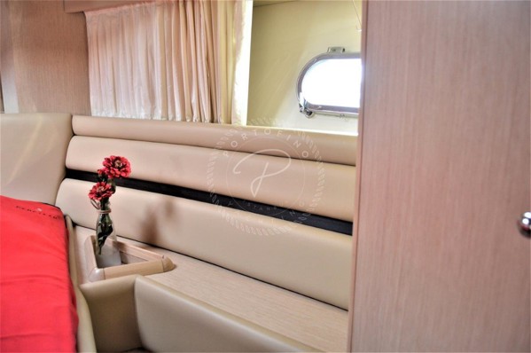 2006 FERRETTI 550 FLY