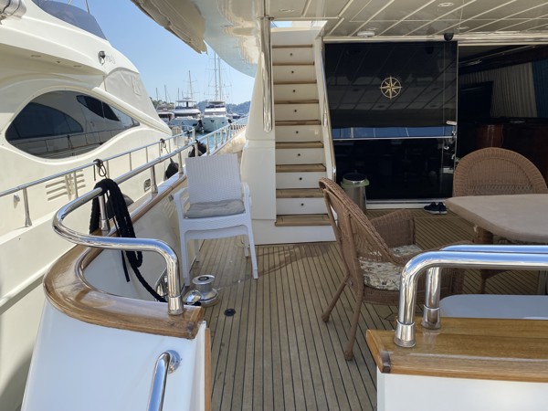 2000 FALCON 86