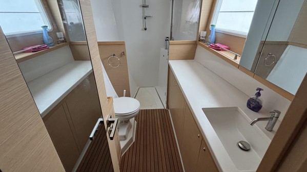 2015 LAGOON 450 F OWNER'S VERSION