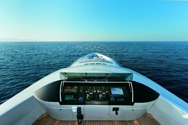 2007 PERSHING 115